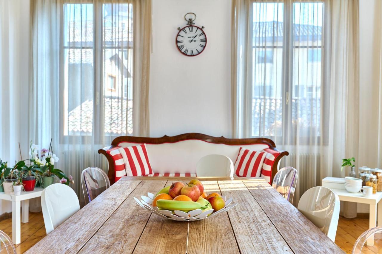 Al Cavour 34 Bed & Breakfast Trento Dış mekan fotoğraf