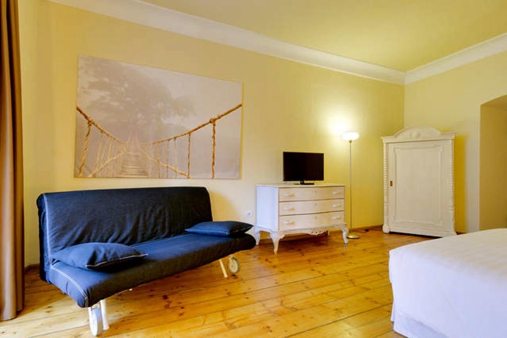 Al Cavour 34 Bed & Breakfast Trento Dış mekan fotoğraf